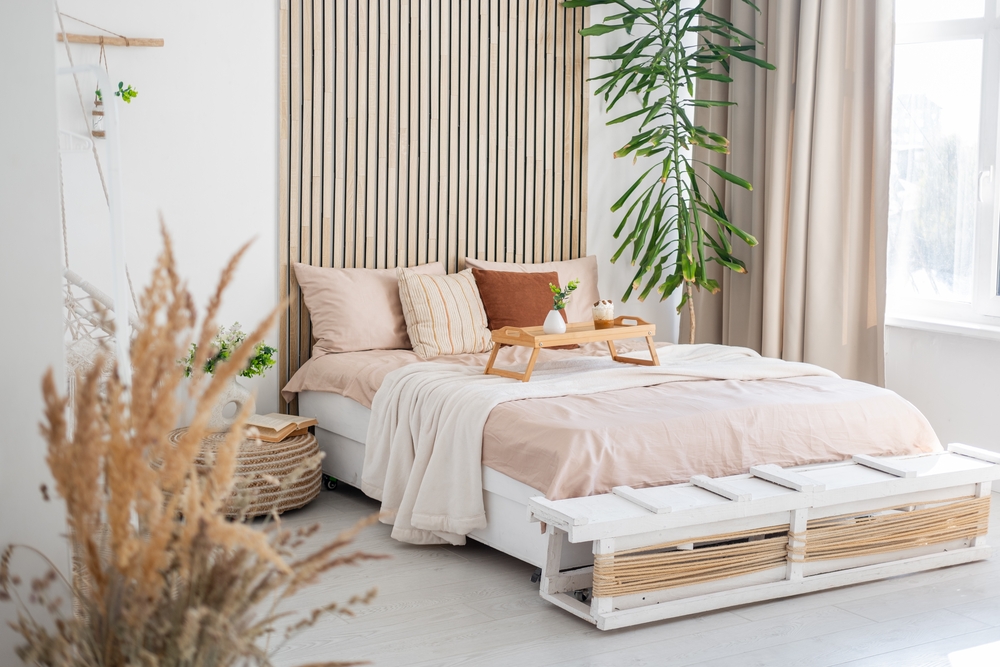 shutterstock_2580344147 (1).jpg