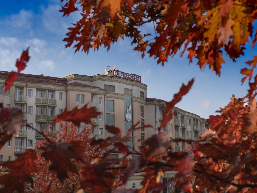 Hotel Karos Spa ősz 1.jpg