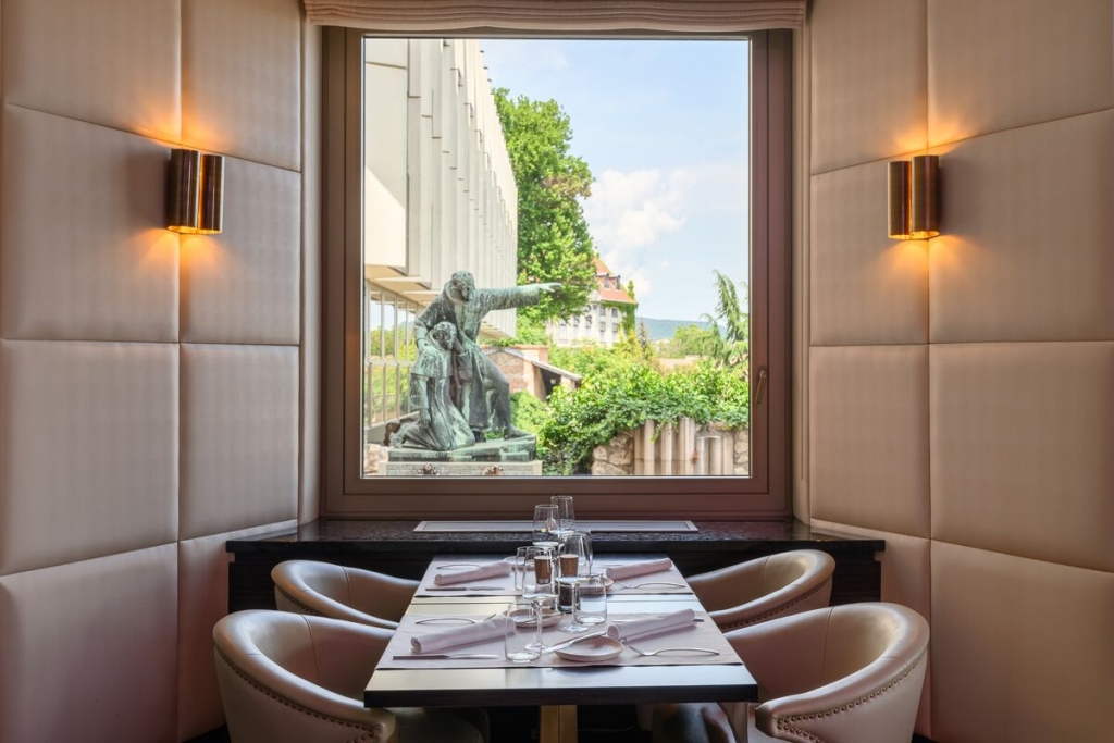 Medium-hilton_budapest_lang_bistro_etterem (1).jpg