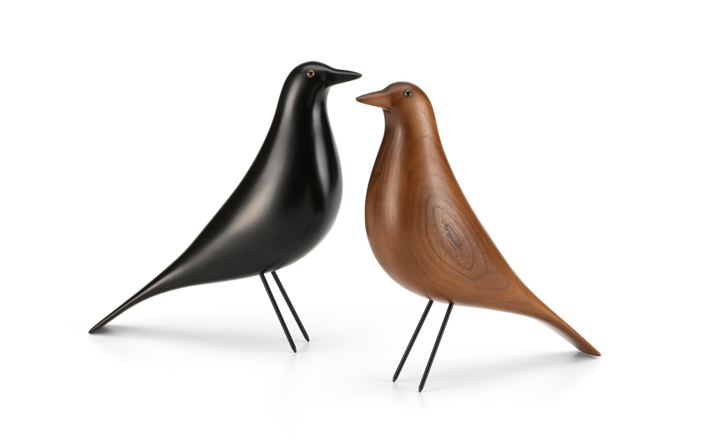 VITRA-_0001_2284610_Eames_House_Bird_2154_FS_master_2048x2048.jpg