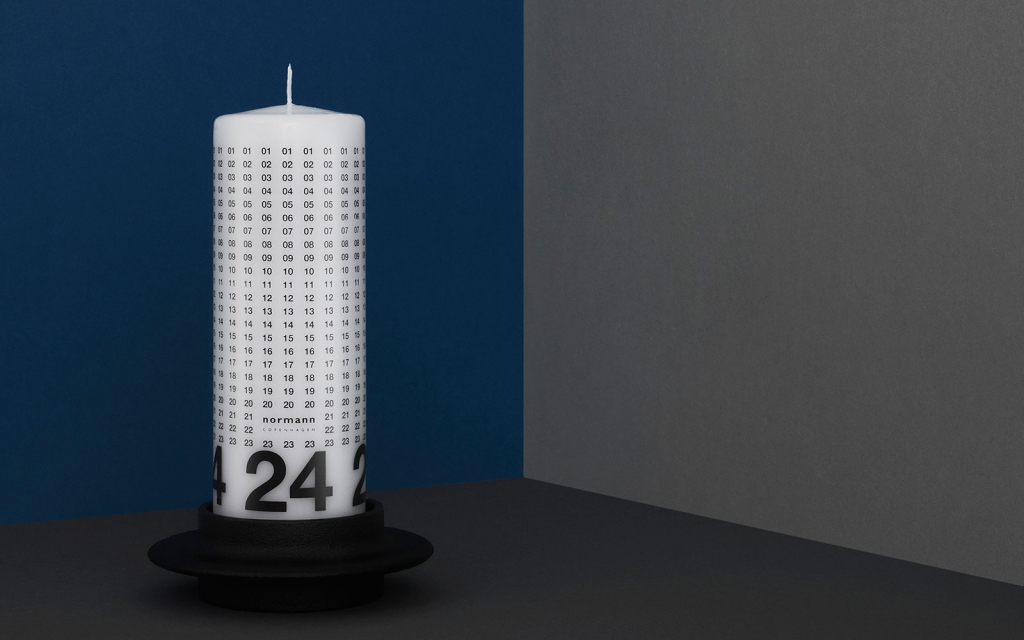 330390_Christmas_Candle_2015_4.jpg