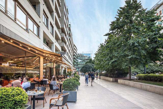 Corvin Sétány.jpeg