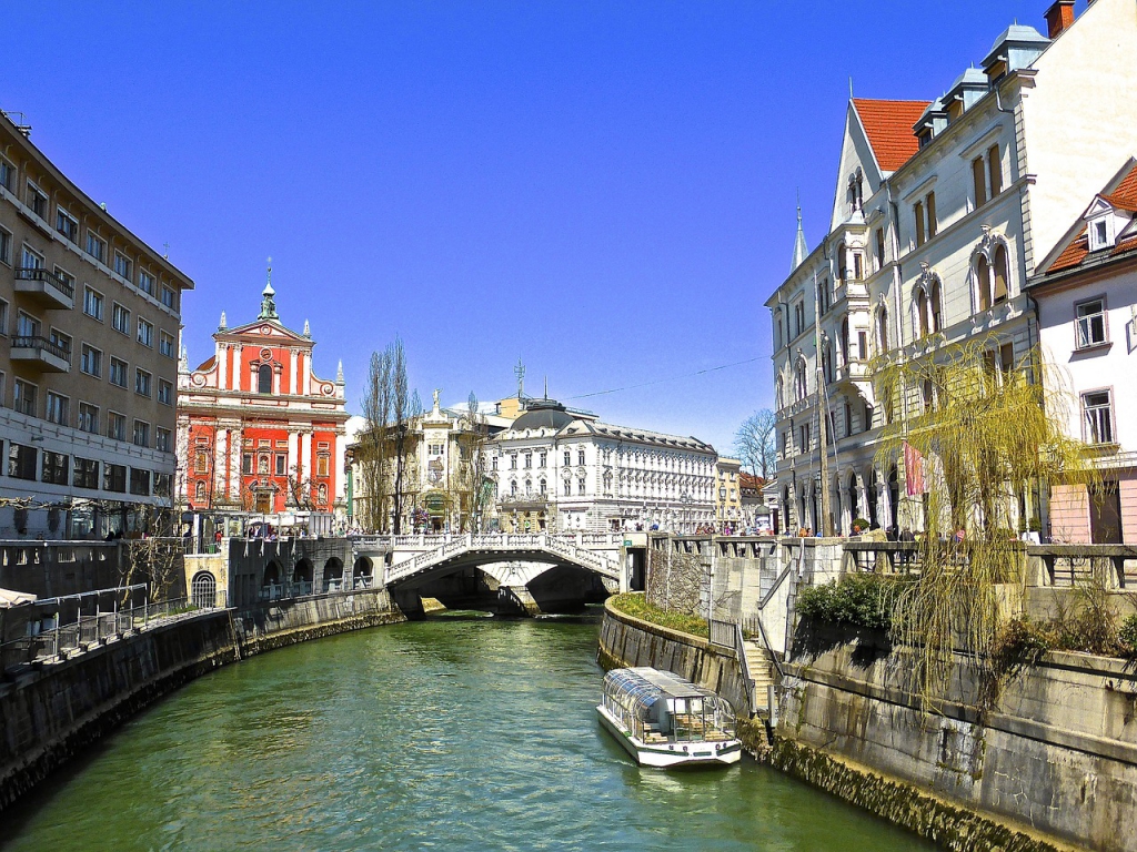 canal-g2ffa115e4_1280.jpg
