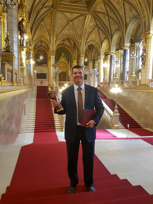 Láss túl a határokon! Magyar Innováció a virágok között