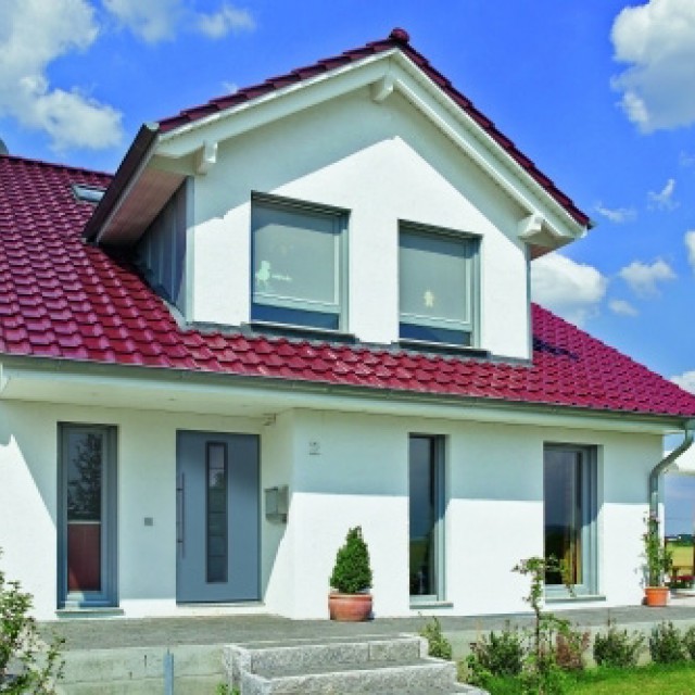 Biztonság és energiatakarékosság egy ajtóban