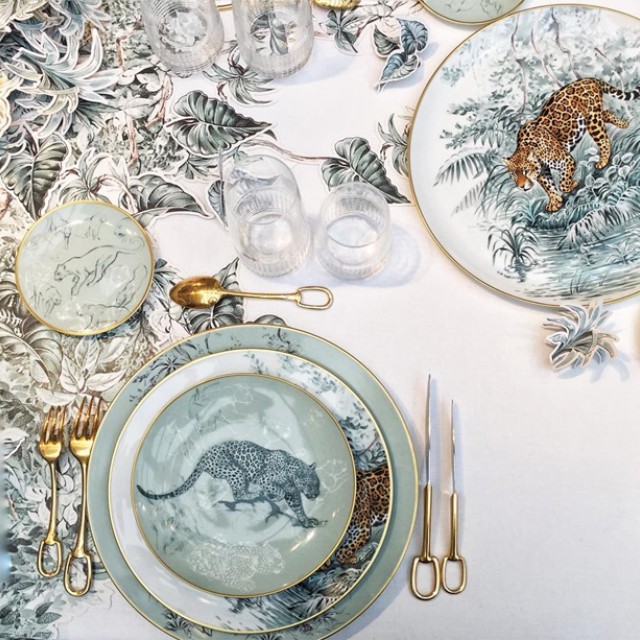 Egzotikus motívumok, luxus porcelánok