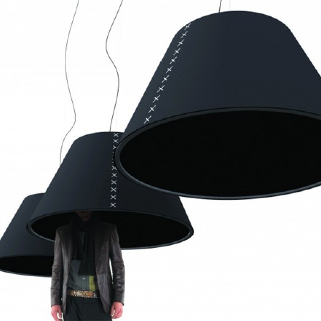 Mi lehet Darth Wader sisakja alatt?