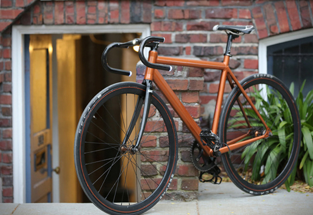 Biztonságos bringázás okos kormánnyal Biztonságos bringázás okos kormánnyal