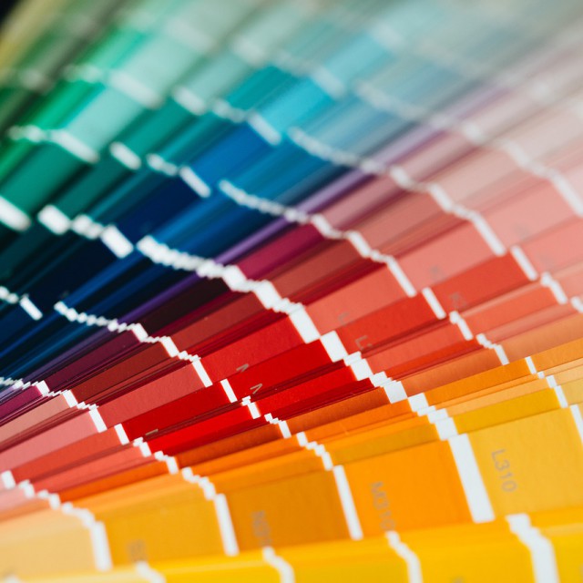 Ezek lesznek a jövő tavaszi-nyári trendszínek a Pantone-tól