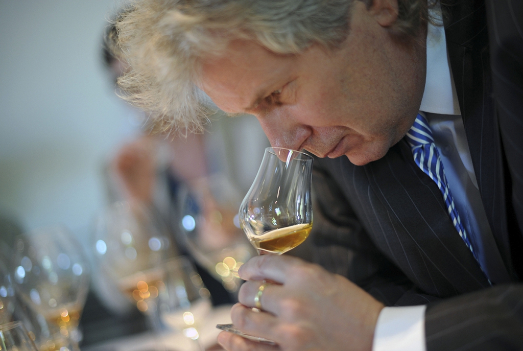 Egy igazán elegáns koccintás Márkus György pezsgőszakértővel