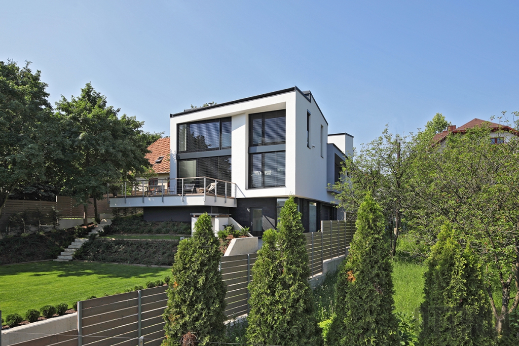 Öt modern otthon okos megoldásokkal