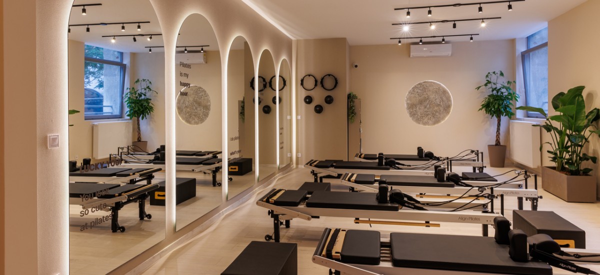 Pilates, japandi, quiet luxury – ilyen egy igazán trendi mozgástér 2026-ban