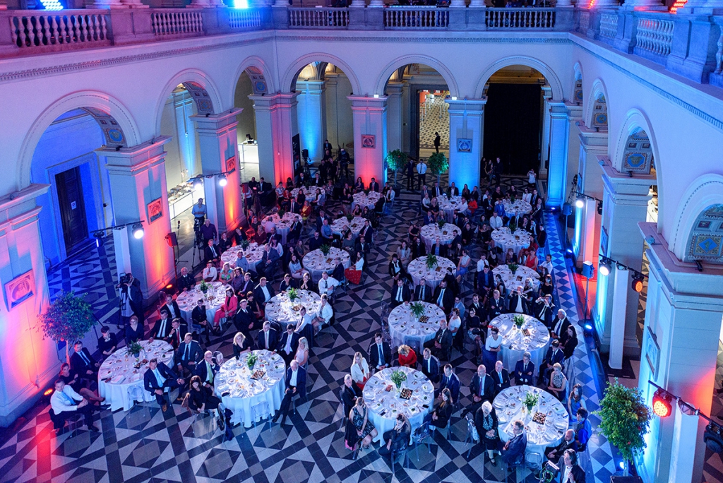 Energy Globe díjat nyert a Terrán GENERON napelemes tetőcserép Energy Globe díjat nyert a Terrán GENERON napelemes tetőcserép