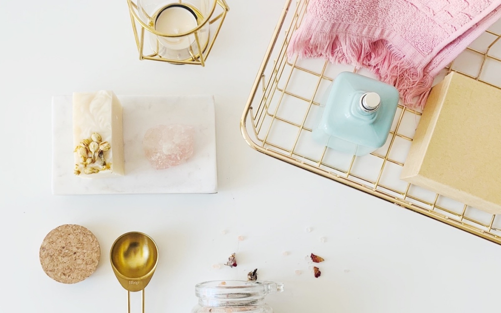 Íme a legfrissebb fürdőszoba trendek és egy új online kalkulátor Íme a legfrissebb fürdőszoba trendek és egy új online kalkulátor