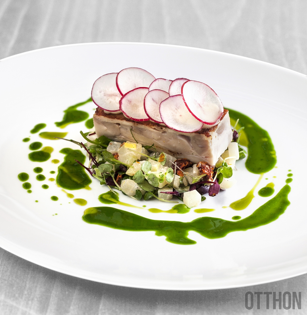 Préselt nyúlcomb karalábéfőzelékkel