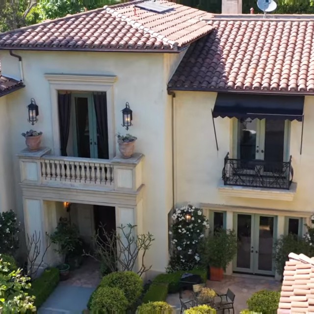 Micsoda pompa: eladó Britney Spears egykori luxusvillája