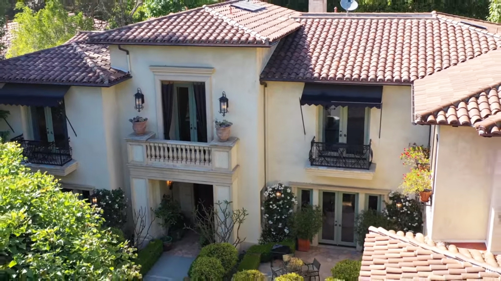 Micsoda pompa: eladó Britney Spears egykori luxusvillája Micsoda pompa: eladó Britney Spears egykori luxusvillája