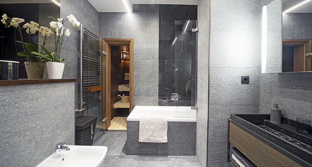 Trópusi hangulat, wellnessbirodalom: inspiráció fürdőszobákhoz